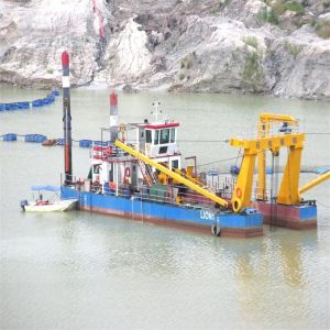 Electric Power Hydraulic Control 28inch Cutter Suction Dredger with 447t