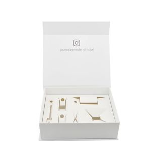Stamping 1250gsm Hard Cardboard Gift Boxes With White Insert