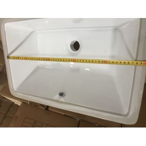 Smooth Polished Surface Undermount Wash Basin Rectangular Shape