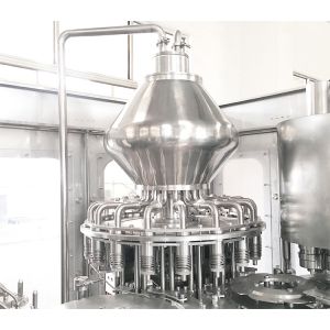 380V Carbonated Beverage Filling Machine Easy Operation High accuracy