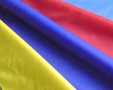 Standard 100% Polyester Lining 210T Taffeta Customized Color Fabric for Woven Designs