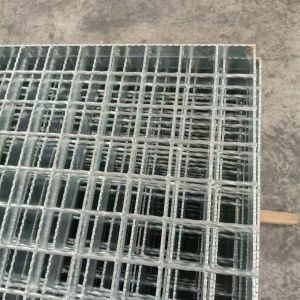 Transverse Bar Material Twisted Square Steel Technical Parameters for Raw
