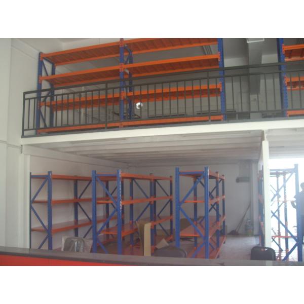 Buy 500kg manual operation longspan medium duty shelving with wood shelves at wholesale prices