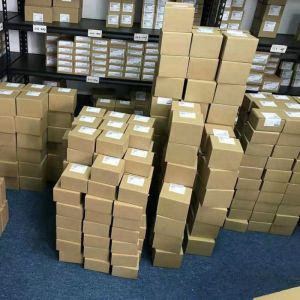 New Original a-B Allen Bradley PLC 1756-L73 Controllogix Controller 1756-L73