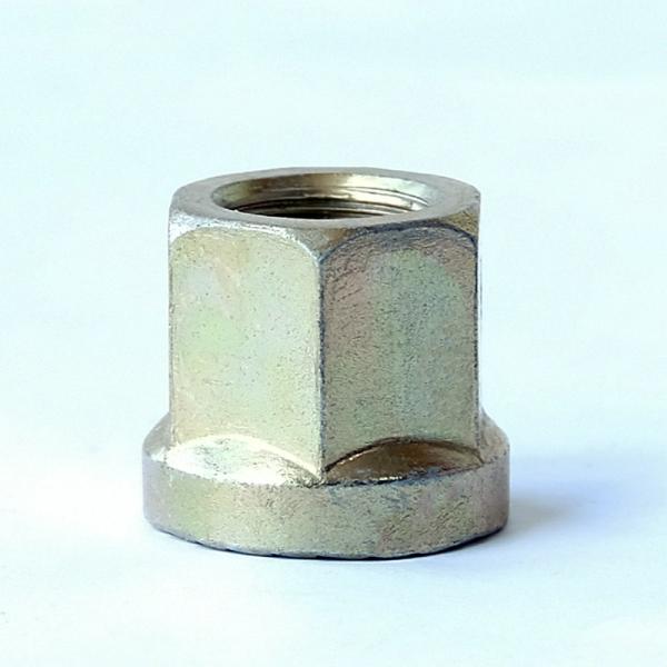Hexagon Stainless Steel Wheel Lug Nuts With Thick Washer M18 Surface Color Zinc
