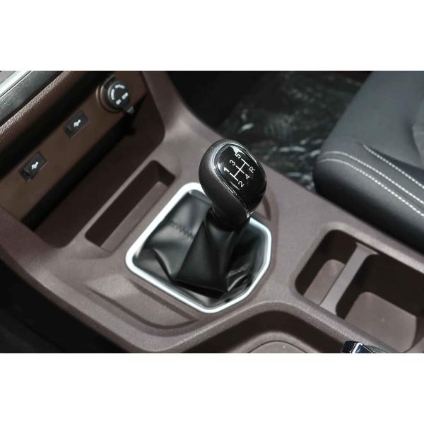 Used 9 Seater Minibus BAW M7 Oil Engine 7/9 Seats Air Conditioner Chinese Brand