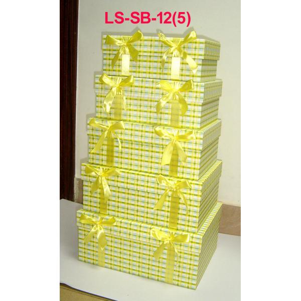 Buy Velvet packaging gift box range at wholesale prices