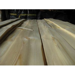 Natural Knotty Pine Wood Veneer Sheet Crown/Quarter Cut