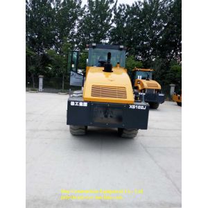 Full Hydraulic Vibratory Compactor Road Roller XS163 With Engine 125kw