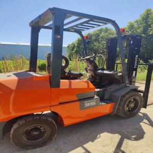 Used Toyota Forklift 3.5T Small Material Handler
