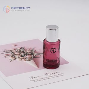China Refillable Small Essential Oil Bottles Simple And Printing Surface Handling on sale