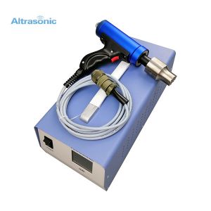 China Hand Held Ultrasonic Spot Welding Machine for Joining Two Themoplastic Parts with No Pre-formed Hole on sale