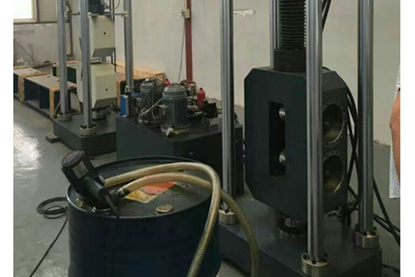 Single Space Computer Servo Hydraulic Universal Testing Machine High Performance