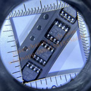 Quality IR4427STRPBF IR4427S chip SOP-8 gate driver chip for sale