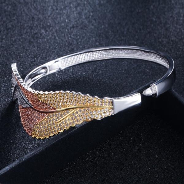 Leaf Zirconia Bracelet for Women Silver Color Water Drop CZ Bracelets CZ Stone Leaf Setting Crystal Flower Party Jewelry