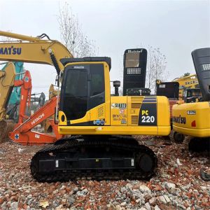1.26m3 Bucket capacity Used Komatsu Excavator For PC220-8 Second Hand Excavator