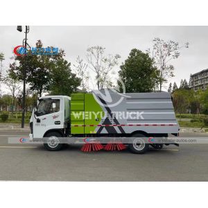 Dongfeng Stainless Steel Four Brushes Street Sweeper Truck 6cbm For Cleaning