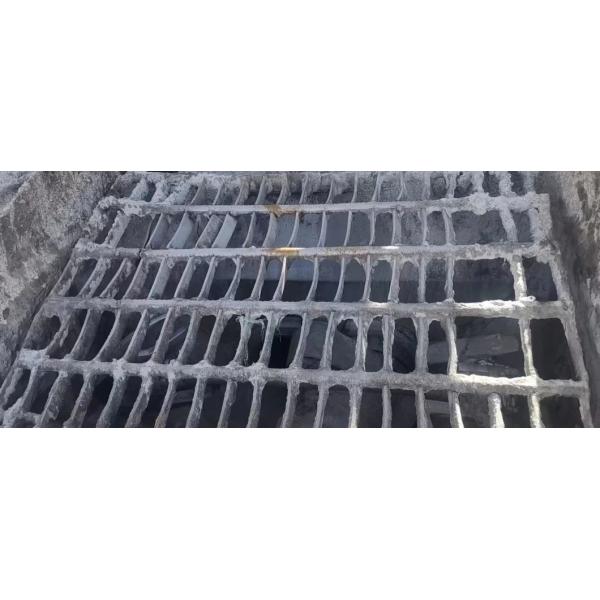 2012 Zml 49m Concrete Pump on Benz Truck Concrete Boom Pump Used Heavy Equipment