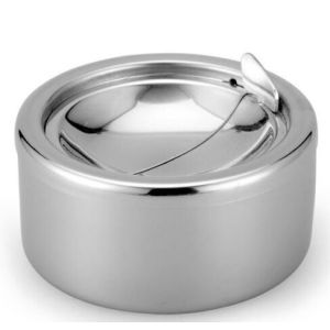 China Stainless Steel Cigarette Ashtray Lid Silver Windproof Ashtray on sale