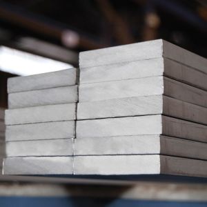 China High Utilization Rate Flat Bar Stock Accurate Scale Dimensional Stable Rust Proof on sale