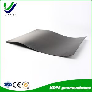 China HDPE Smooth Geomembrane with Hot Wedge Welding Installation for Gloss Adjustment Pond Projects and Flexible Design Adaptability on sale