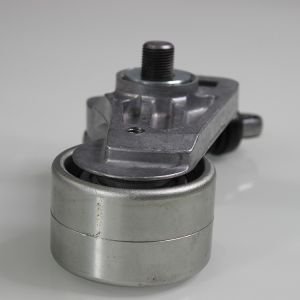 Benz Heavy Duty Truck Belt Tensioner Wheel A5412001570 A4722001370 A4722000370