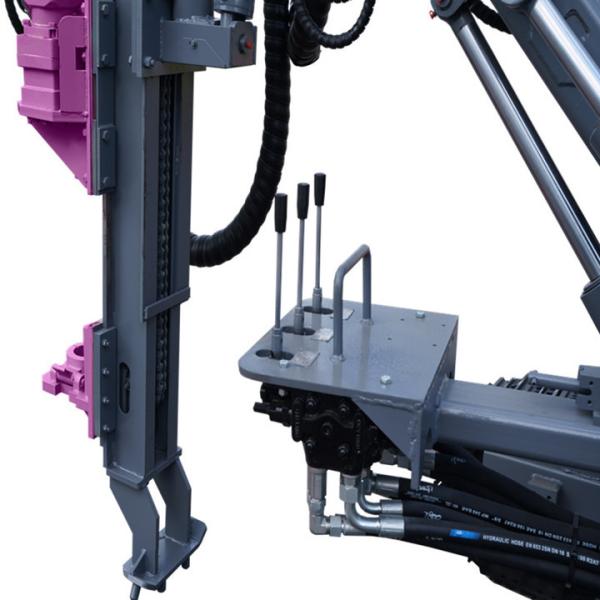 Mining Rock Blast Hole Drill Rig Hydraulic DTH Drilling Machine Surface Drilling Rig