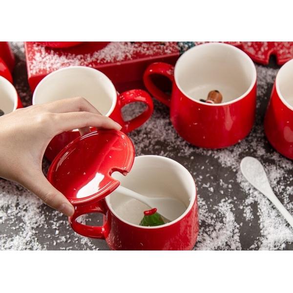 Buy 350ml 13x9.5x9cm Glaze Christmas Ceramic Mugs at wholesale prices