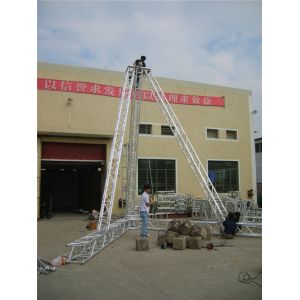 2 Meter Screw Square Truss Speaker Lighting Stands 6m - 18m 16 Degrees Hardness
