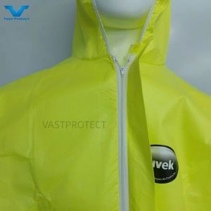 Yellow Chemical Proof ISO Hooded Disposable Coveralls OEM Industrial Customizati