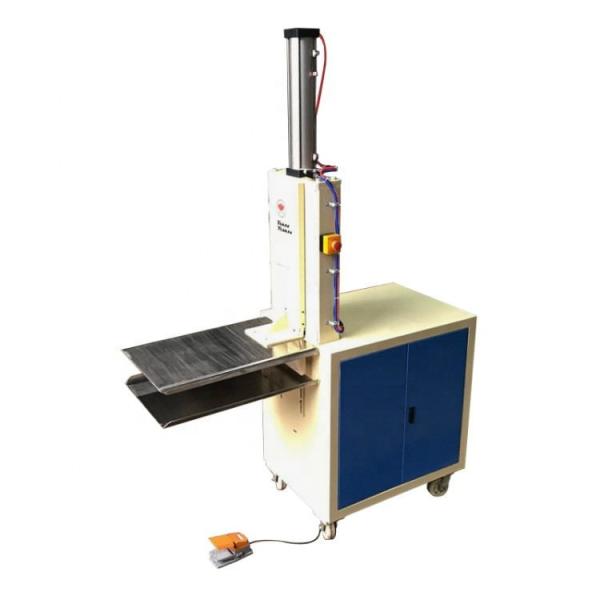 Buy 0.5KW Pillow Bagging Compression Packing Machine For Comforters at wholesale prices