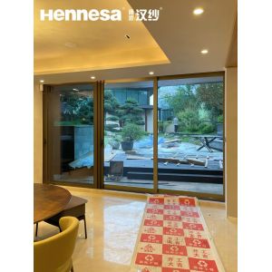 Wall Mounted Style Retractable Screen Window With Fiberglass Mesh