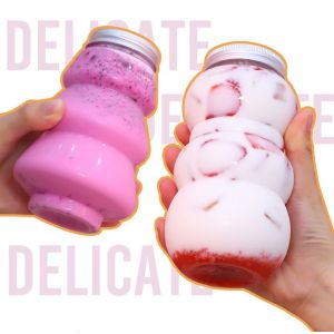 China Insulated Leak Proof Plastic Milk Tea Bottles With Modern Handles on sale