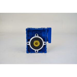 NMRV075 Gear Worm Reducer For Nema 42 / 52 Servo Stepper Motor Output 28mm