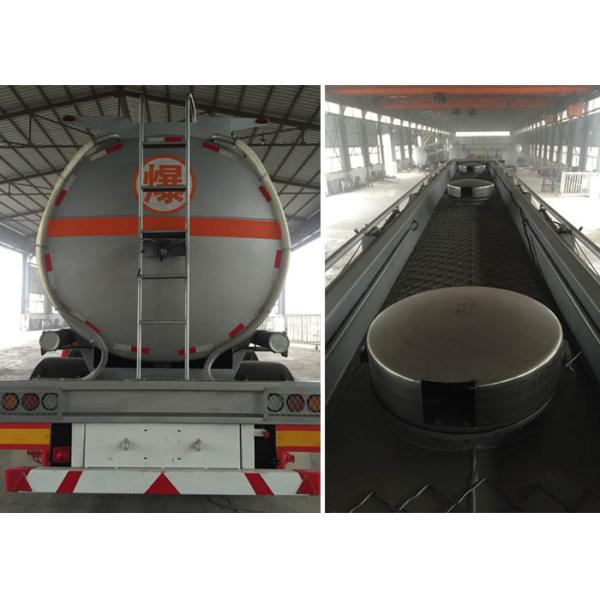 Fuel tanker trailer with ladder and manhole