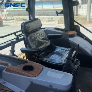 4x4 Retroexcavator Loader with WEICHAI Engine and Hydraulic Valve Integration