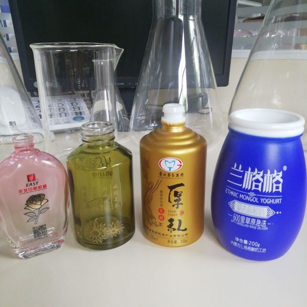 Semi-Automatic Screen Printing Machine for Plastic Bottles and Glass Cups with Max Print Size φ120mm*250mm and 20pcs/min Speed