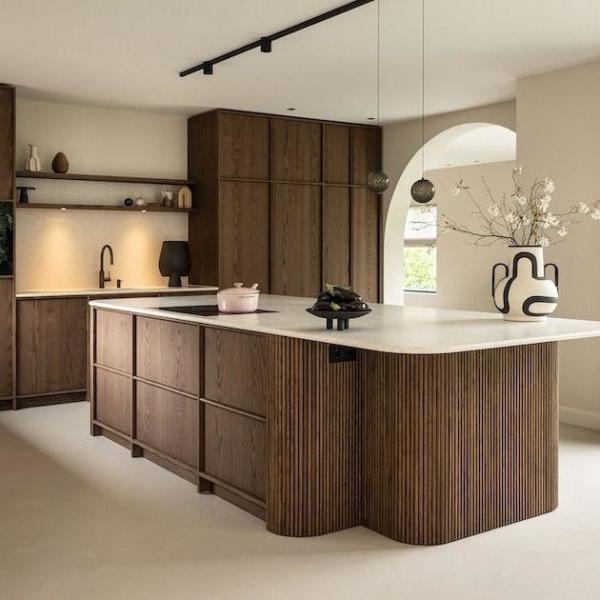 Luxury Durable Kitchen Cabinet High End Contemporary Wood Cupboard Veneer