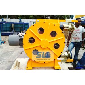 China Portable Garden Hose Pump With Rubber Wheels , Squeeze Mortar Pump For Mining Well on sale