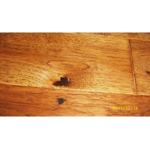 American Hickory Solid Flooring handscraped and Distressed Surface