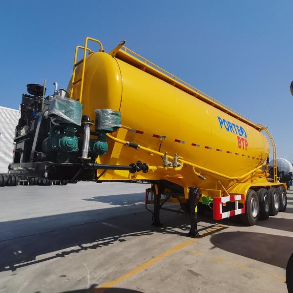 Fuwa / BPW Axle 3 Axle Flour Powder Tank Semi Trailer For Heavy-Duty Goods