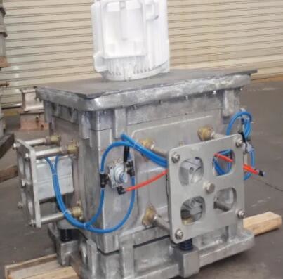 Buy Low Pressure Reusable Aluminum Casting Molds With Accurate Efficient Design at wholesale prices