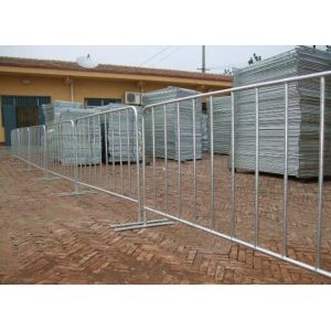 0.9m Height Customized Galvanized Crowd Barrier Fencing