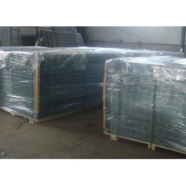 Hot Dipped Galvanized Welded Iron Wire Mesh For Anti Corrosion Security Fencing