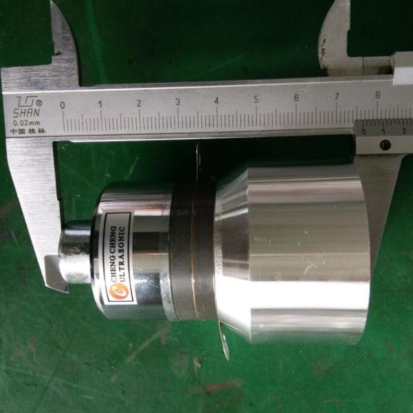 200K Cleaning Piezoelectric Ultrasonic Transducer Making Industry Cleaner And