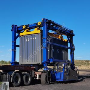 Straddle Carrier 35t