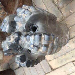 Quality superior quality API 8 1/2 PDC drill bit/used watr well drilling bits for sale