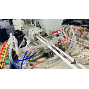 Double Screw PVC Baseboard Making Machine 42 Rpm 80-120kg/Hr