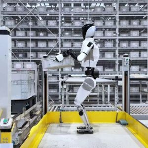 China Humanoid Serive Robot Solutions ROBOTERA L7 Humanoid Robot Warehouse Logistics on sale