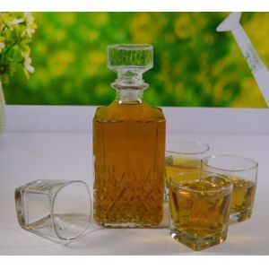 Quality GLASS WINE DECANTER WITH 4 CUPS for sale